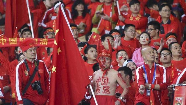 在漫画室出轨