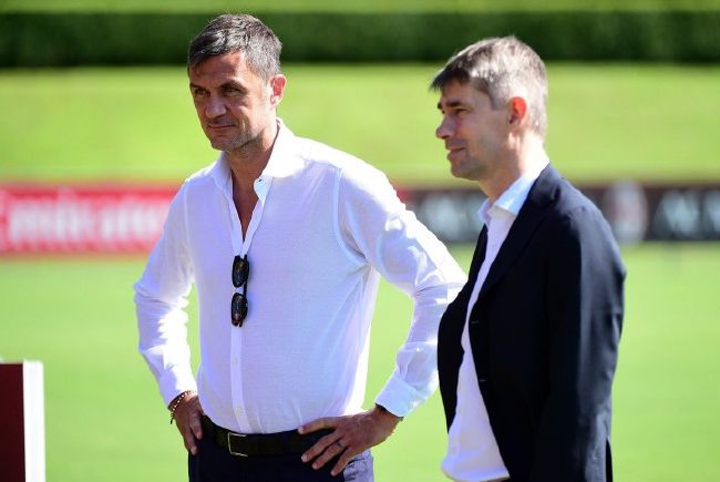 女的扒开尿口让男的桶